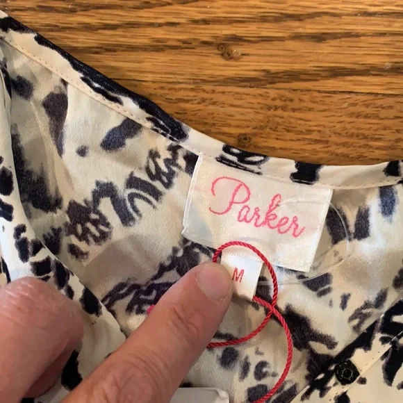 Parker Silk Jumpsuit Size Medium NWT - Picture 4 of 6